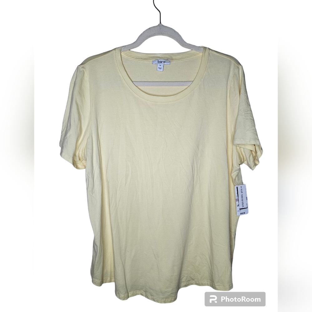 Bar lll women's yellow crewneck  short sleeve t-shirt size 1X